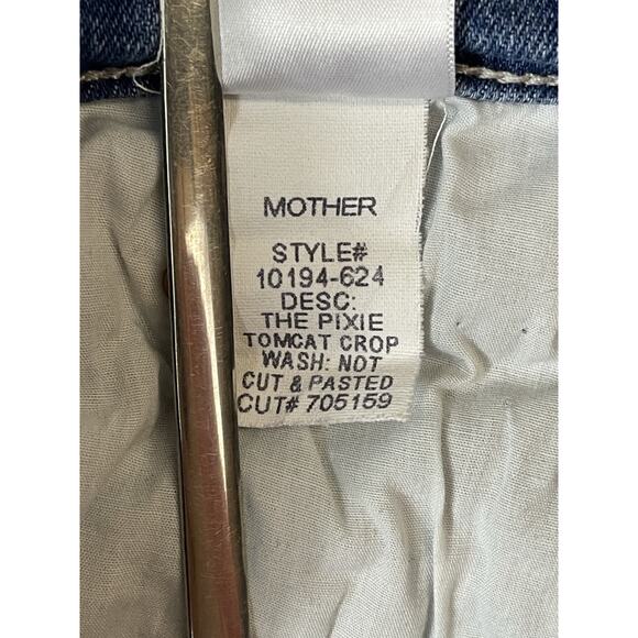 Mother Jeans Womens 24 Blue The Pixie Tomcat Crop‎ Distressed Mid Rise Denim - Picture 12 of 15